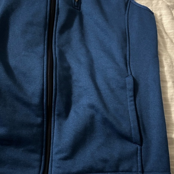 IZOD Mens Blue Full Zip Spectator Fleece Vest Size M - Picture 2 of 5